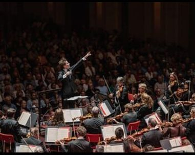 Oslo Philharmonic Orchestra, Klaus Mäkelä, Antoine Tamestit : Mendelssohn, Berlioz