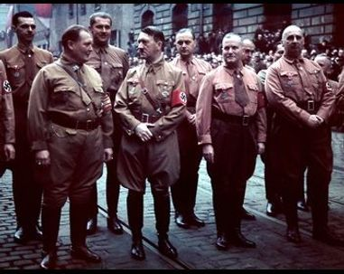 Hitler et l'Allemagne : Une attraction fatale