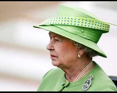 Elizabeth II, la femme derrière la souveraine