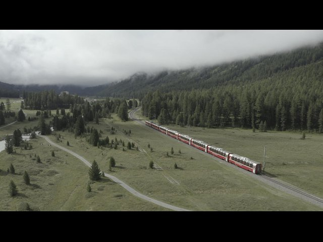 Berømte jernbanestrækninger i Schweiz II