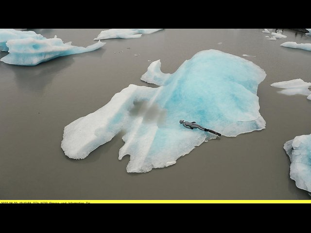 Waterwoman: Island og verdens klareste vand