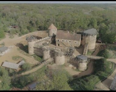 Guédelon : comment construire un château fort